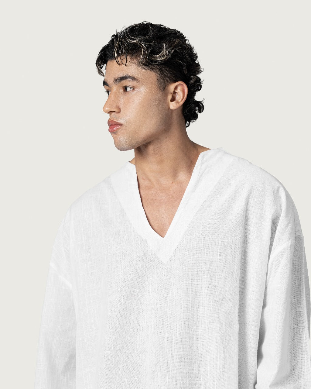 Horizon V-Neck
