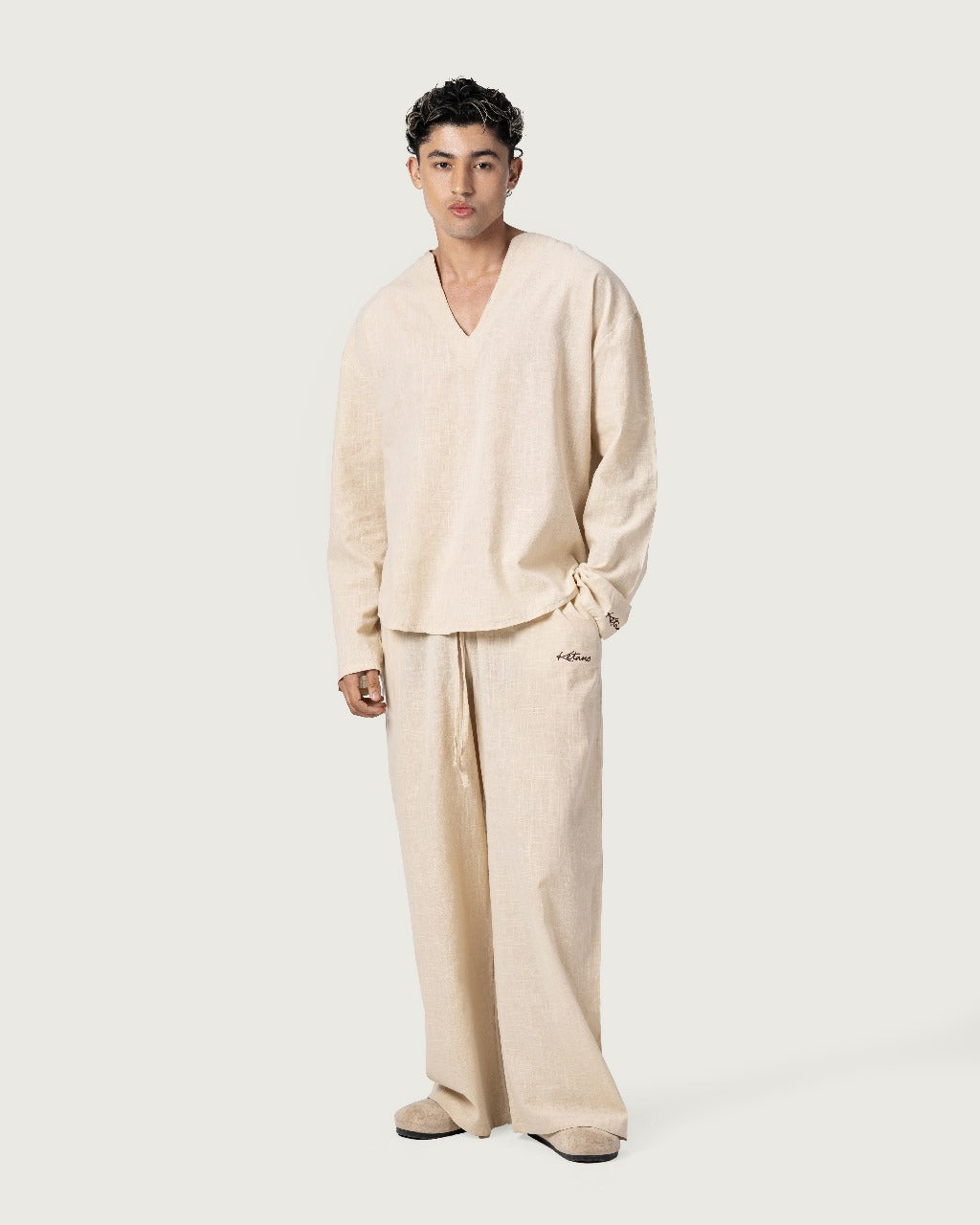 Horizon V-Neck